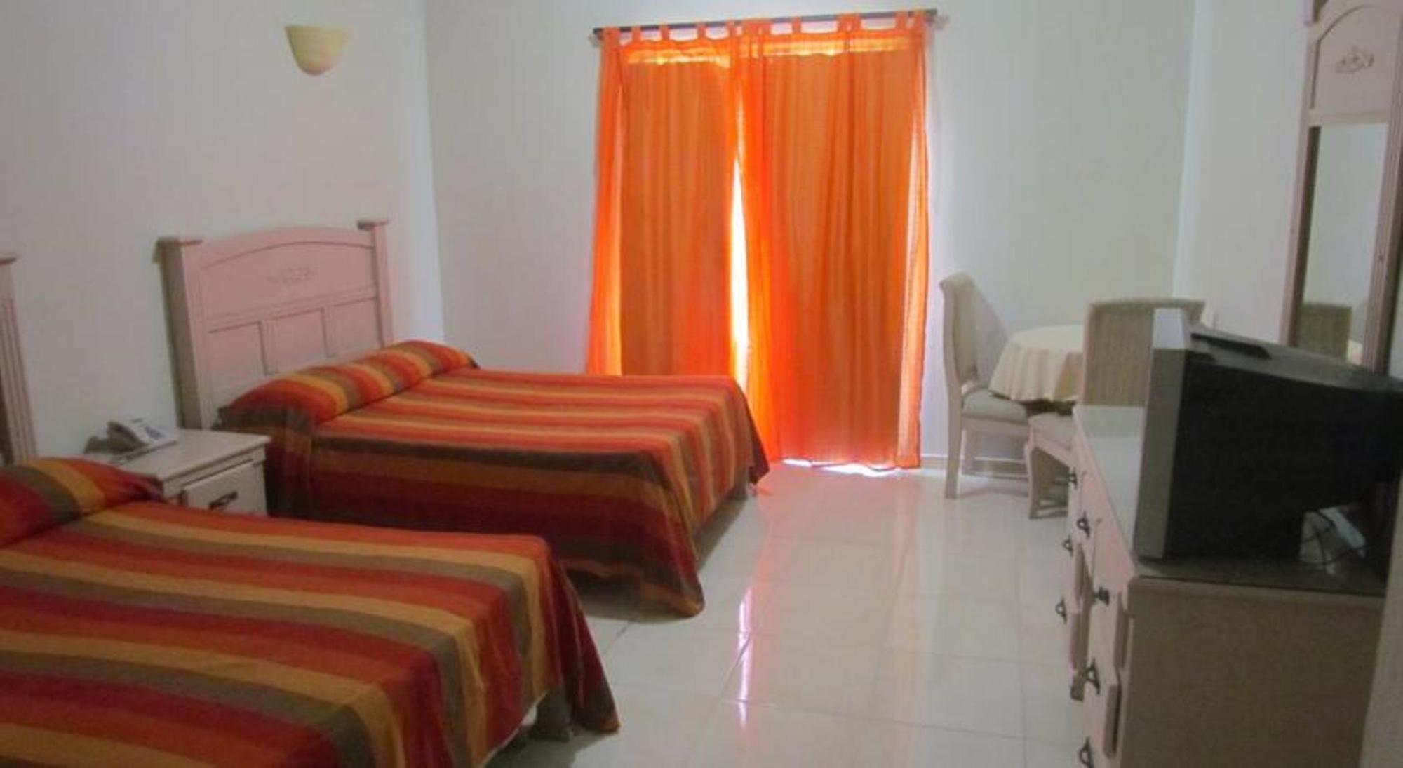Hotel Dominicana 3*